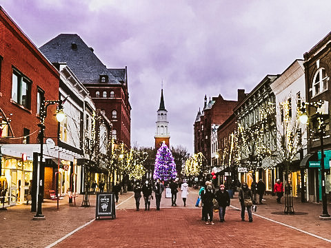 12 of the Prettiest Winter Towns in New England - In The Olive Groves